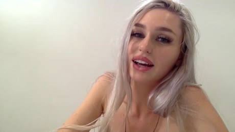 bunnykhalissi  22-02-2022